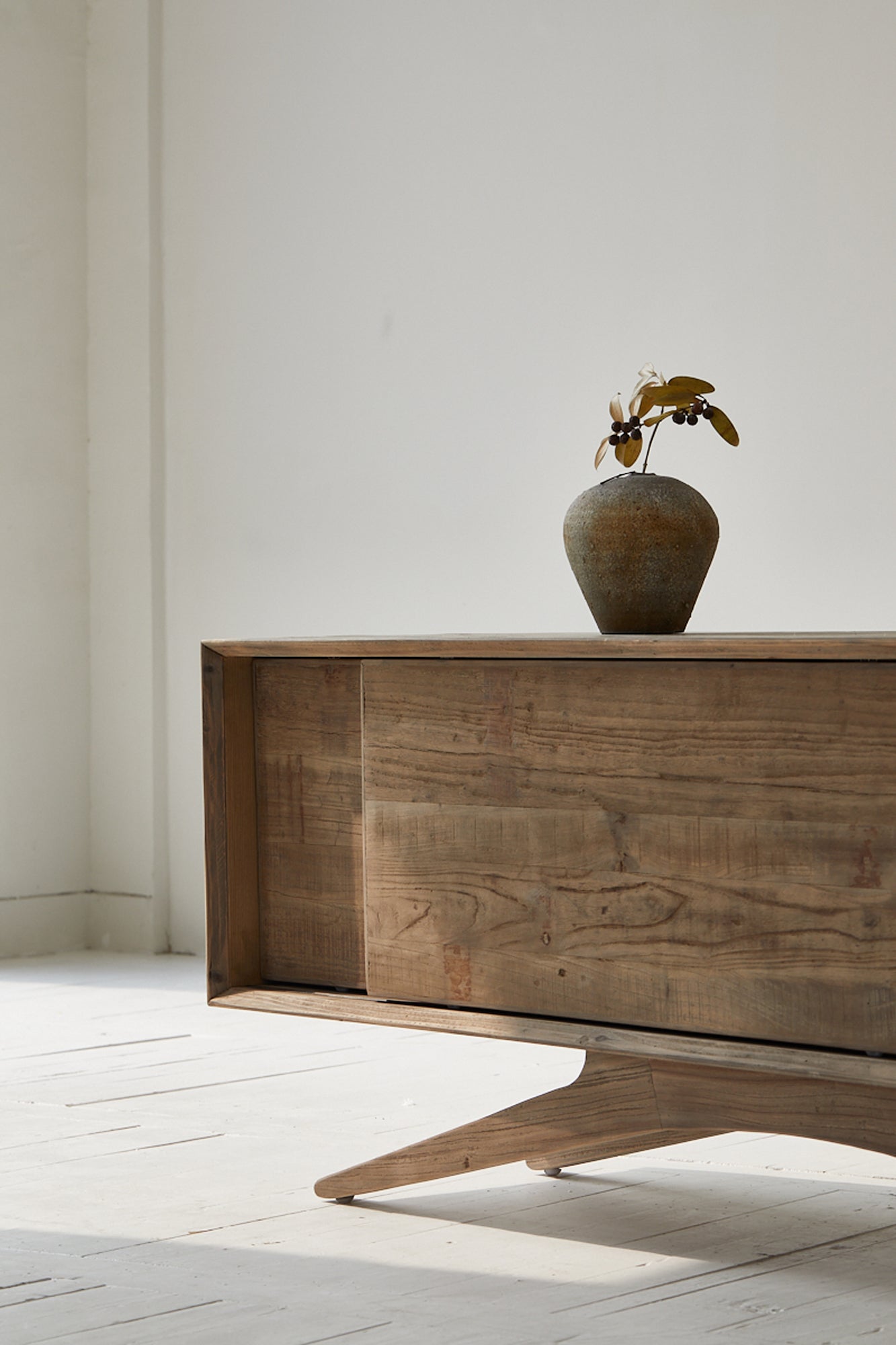 Meridian Sideboard